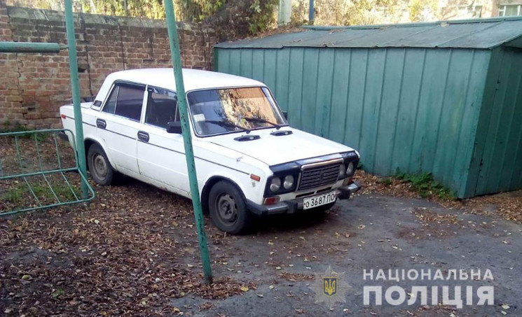 В Полтаве разыскивают две похищенные маш…