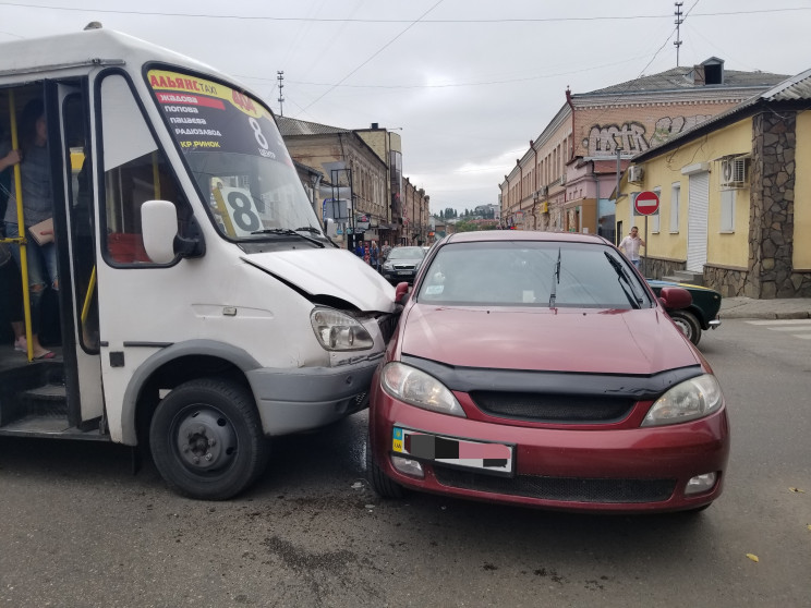 В центре Кропивницкого произошло ДТП с м…