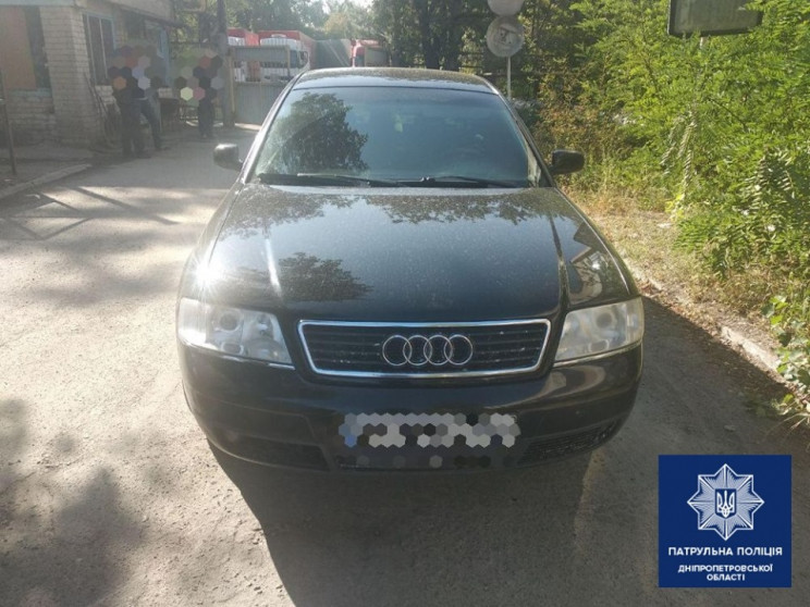 Водій у Дніпрі встановлював на свій авт…