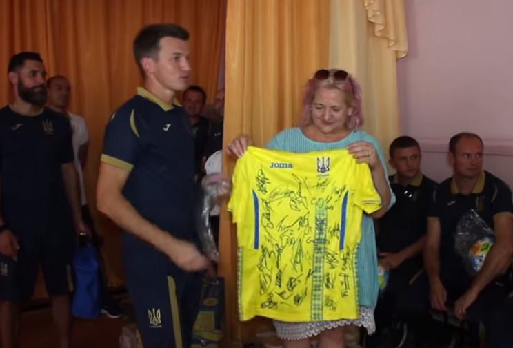 Футболисты сборной Украины U-21 отличили…