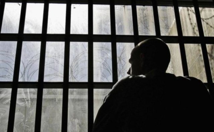 Тортури, переслідування та арешти: Бранц…
