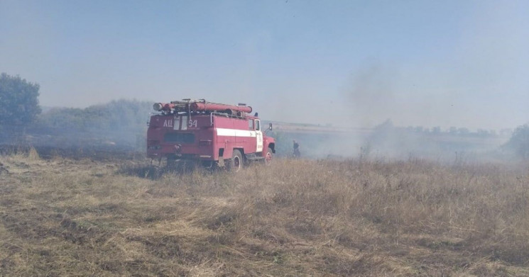 Пожежа на військовому полігоні на Харків…