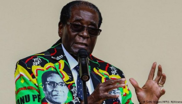 Екс-президента Зімбабве поховають у мавз…