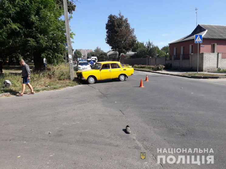 В Харькове подросток попал под колеса "М…