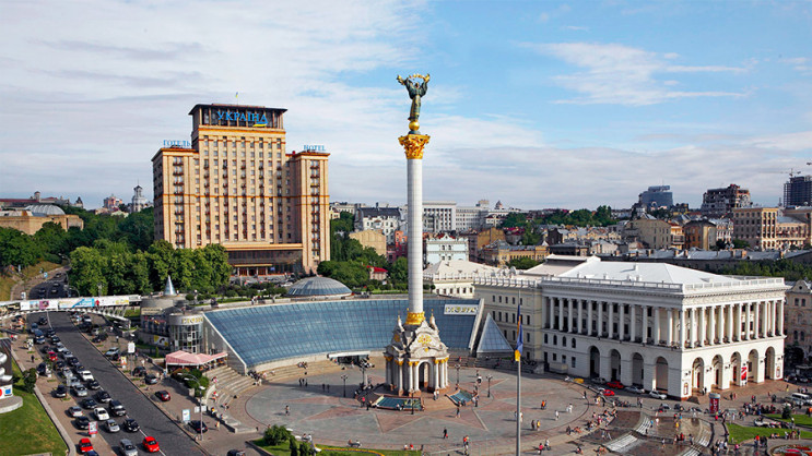 "Слуги" хотят избрать нового мэра Киева…