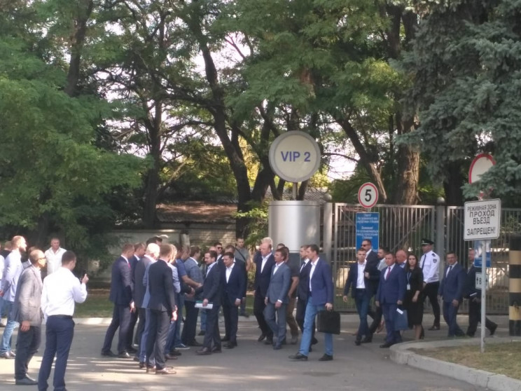 Зеленський покарав заступників Богдана з…