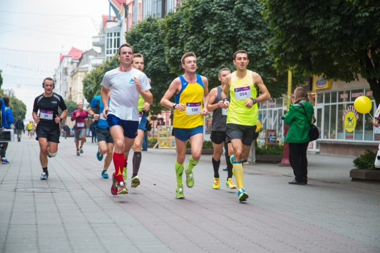 Через "Frankivsk Half Marathon" централь…