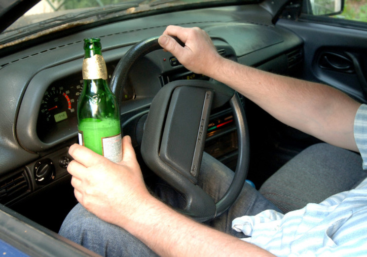 В Мукачево пьяный мужчина без водительск…
