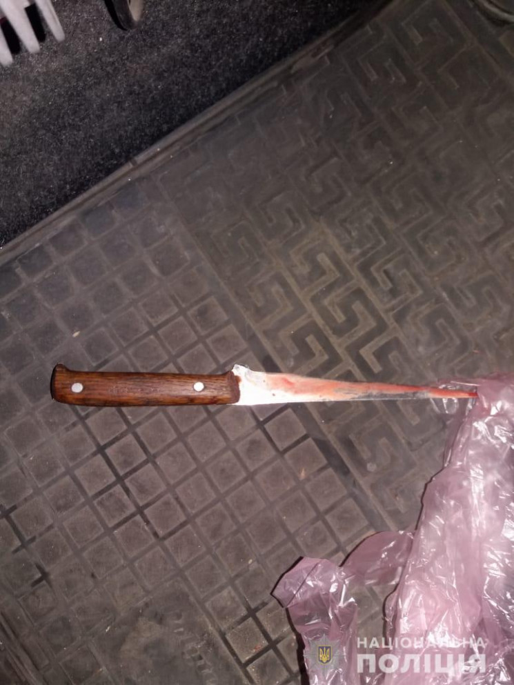На Дніпропетровщині чоловік порізав ноже…