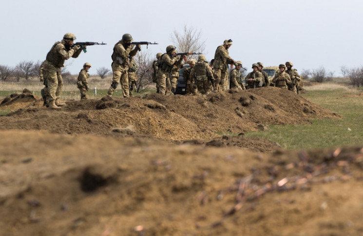 Вихідні в ООС: Чому в Станиці Луганській…