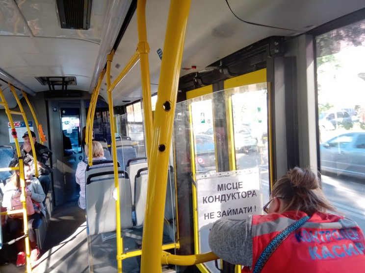 Киев суровый: Пассажирам автобусов нужно…
