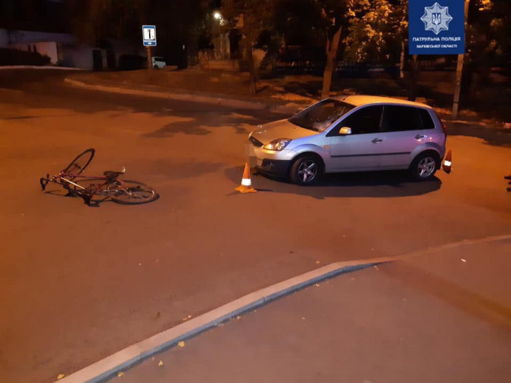 В Харькове велосипедист оказался в больн…