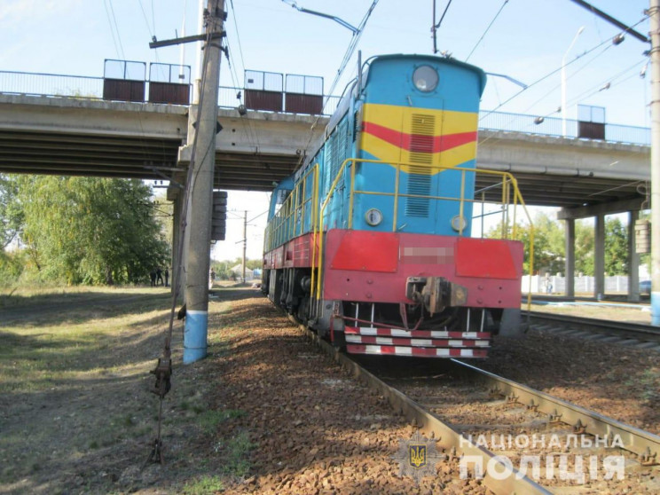 На Харківщині чоловік кинувся під потяг…