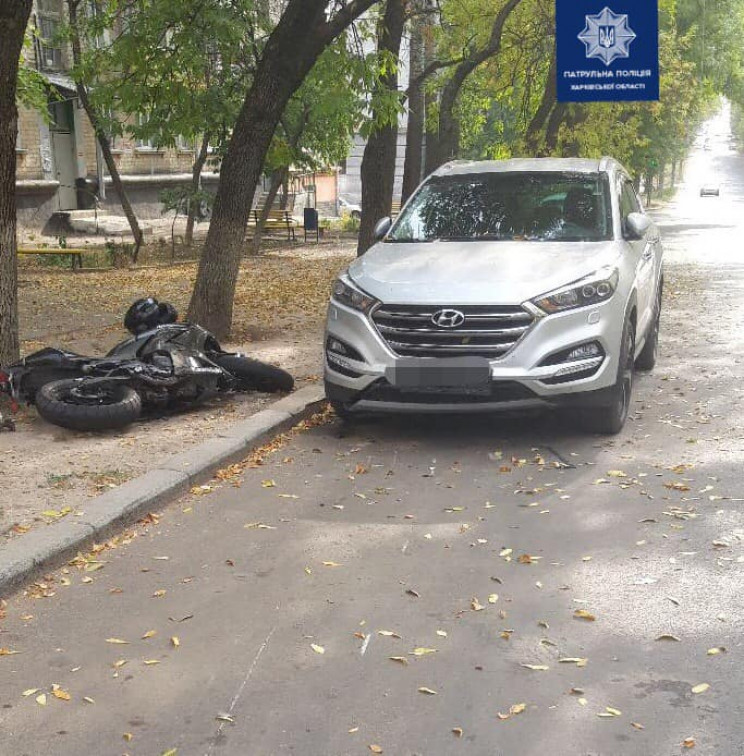 В тройном ДТП в Харькове пострадал мотоц…