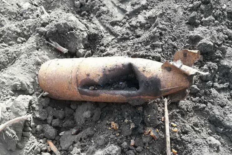 На Харківщині аграрії натрапили на бомби…