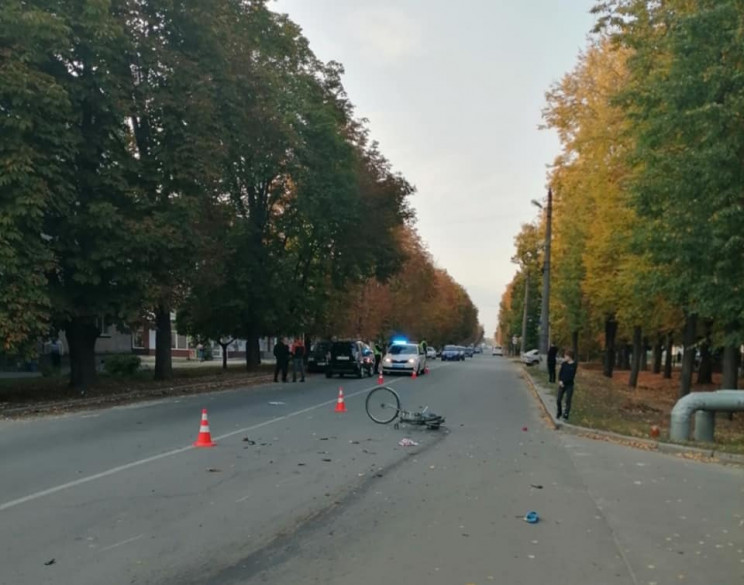 На Полтавщині велосипедистка "кинулася"…