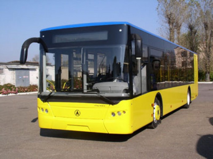 У Вінниці запровадили додатковий автобус…
