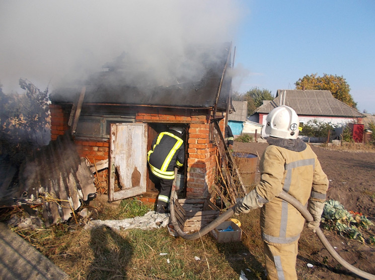 На Полтавщині у Гадячі пожежа зруйнувала…