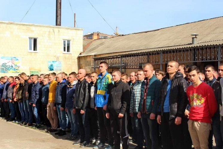 На Кропивниччині триває осінній призов…