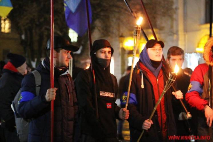 Вінничани вшанують пам’ять Героїв УПА см…
