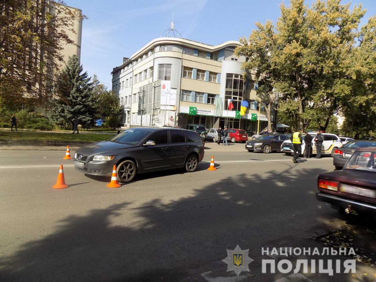 В Ужгороде на Минайская пешеход-нарушите…