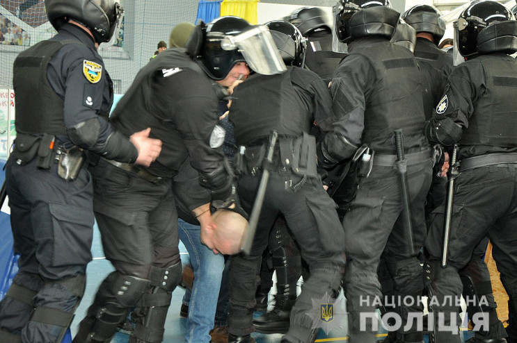 Поліція Полтавщини готується до позаштат…
