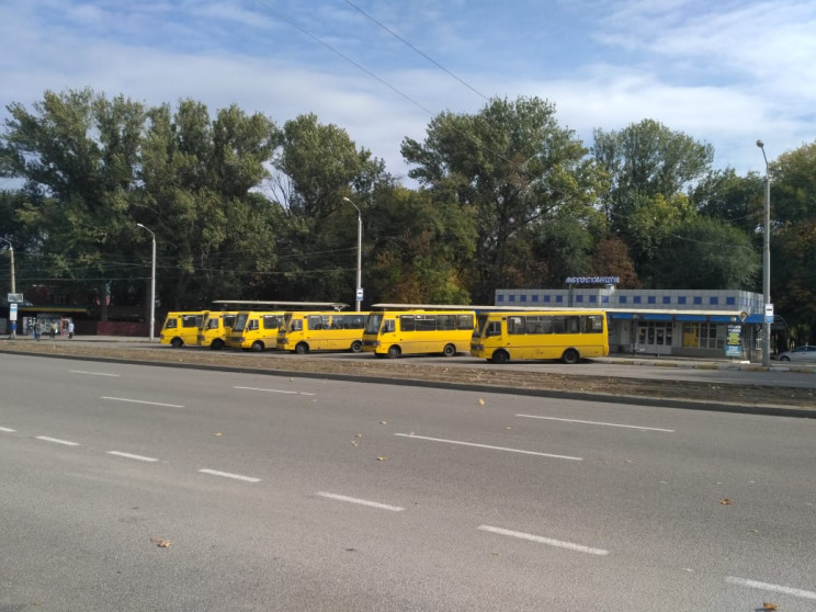 У Дніпрі окремим маршруткам можуть дозво…