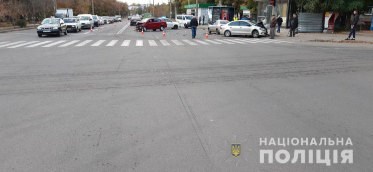 В Харькове разбились Chevrolet и Volkswa…