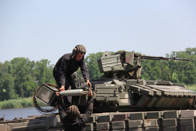 Оккупанты на Донбассе снова срывают "тиш…