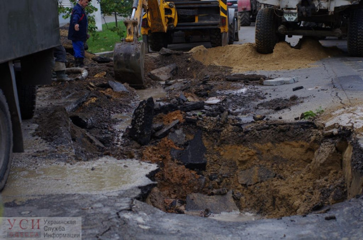 На Говорова через аварію водопроводу утв…