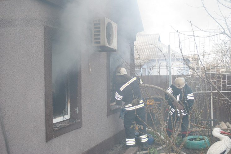 На Миколаївщині на пожежі загинув чотири…