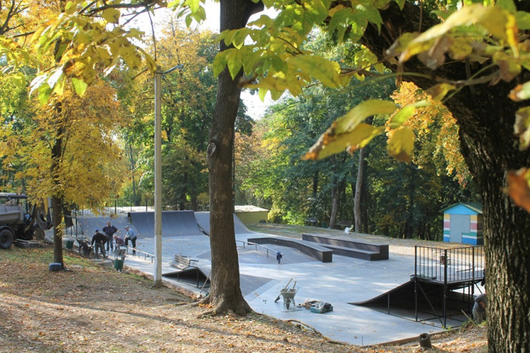 У Кам'янці побудували перший скейт-парк…