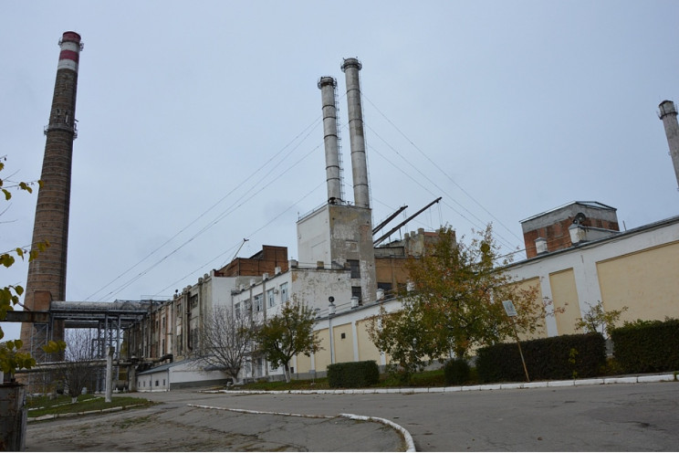 Борги, підвищення тарифів та холод у сад…