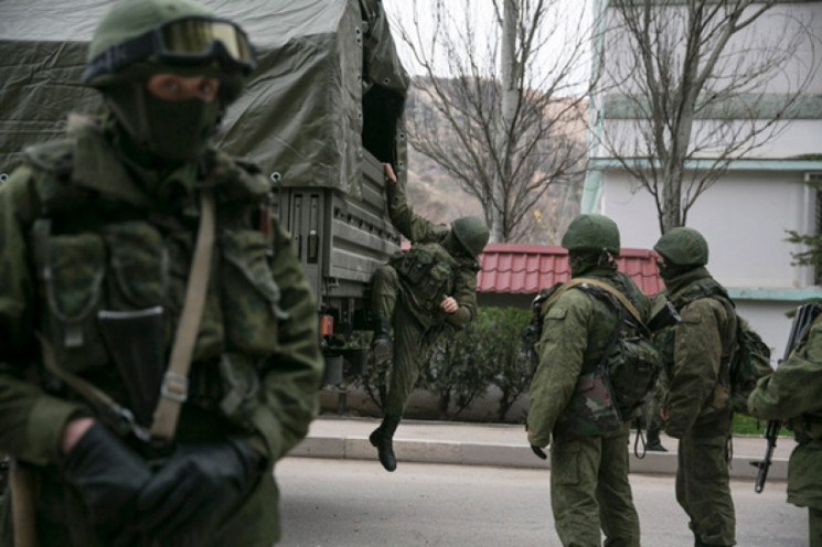 Росія відправляє військових із Криму до…