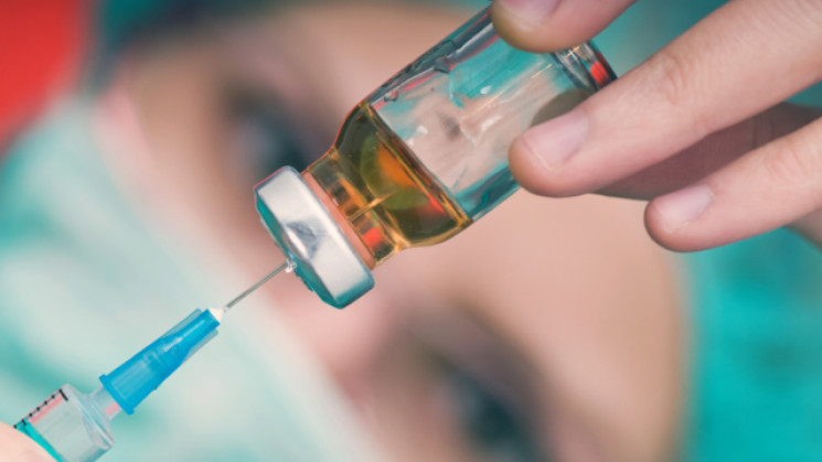 В Ужгороді вакцин від дифтерії достатньо…