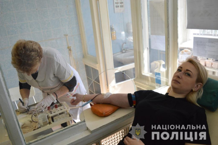 Одеські поліцейські здали кров для мален…