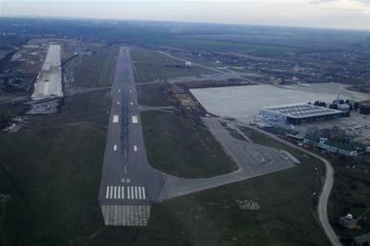 В Харькове задерживаются самолеты в Праг…