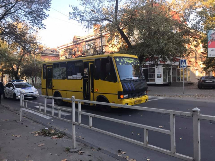 В Херсоне пешеход погиб под колесами мар…