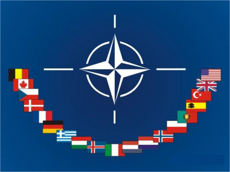 НАТО призвало Россию вернуть контроль на…
