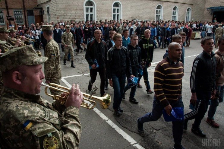 Призыв в армию: Почему военкоматы готовы…