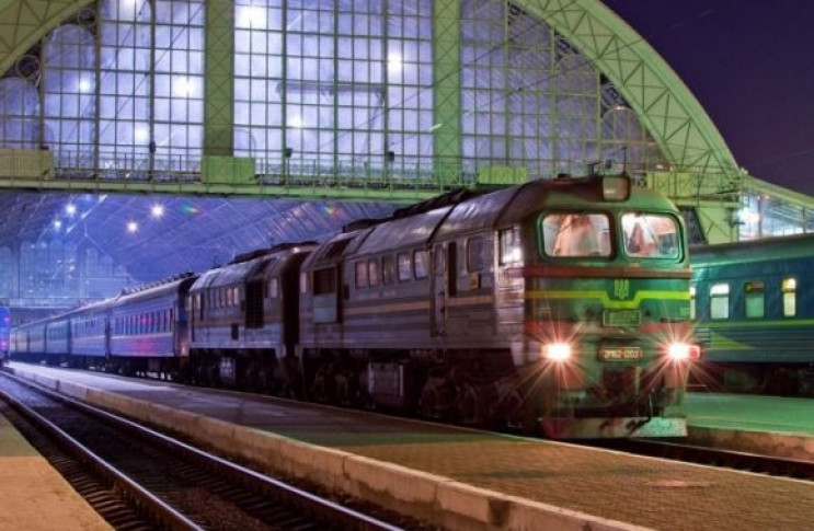 Львівська залізниця скасує кілька приміс…