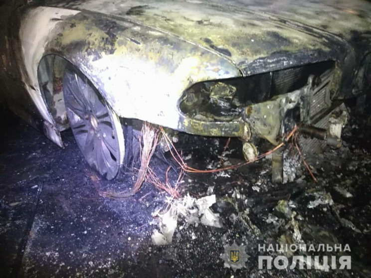 На Харківщині підпалили BMW: Автомобіль…