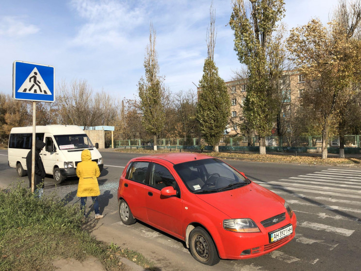 В Бердянске маршрутка с пассажирами попа…