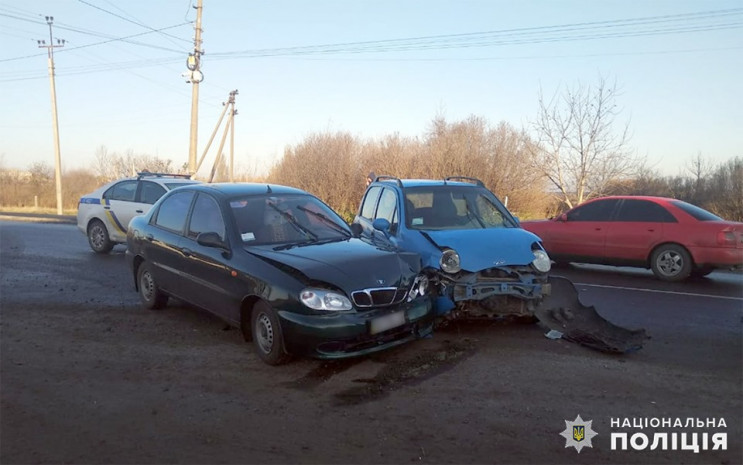 На Шепетівщині сталася потрійна автотрощ…
