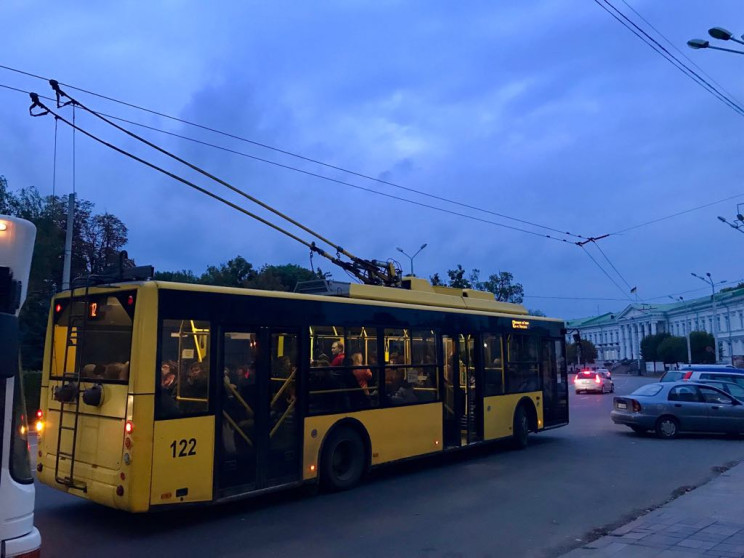 Полтавчане смогут отслеживать движение к…