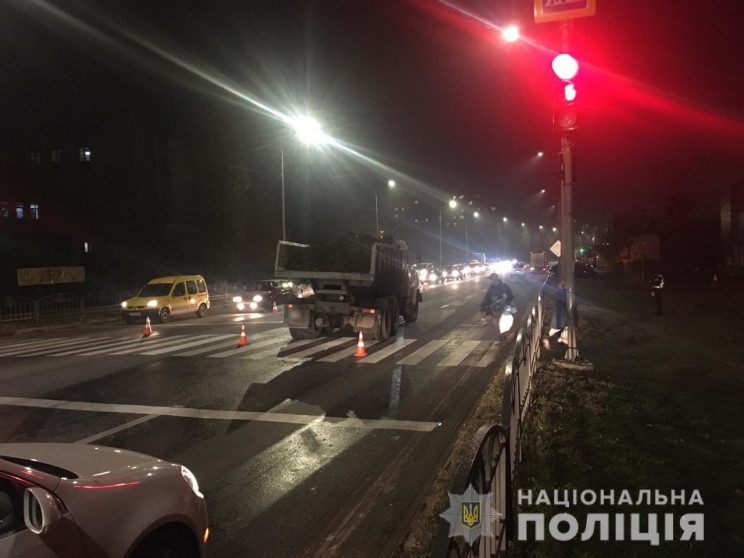 На проспекті Гагаріна КрАЗ вдарив дитину…