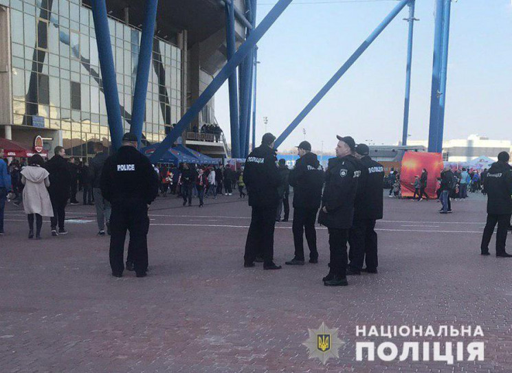 У Харкові стадіон, де гратимуть "Шахтар"…