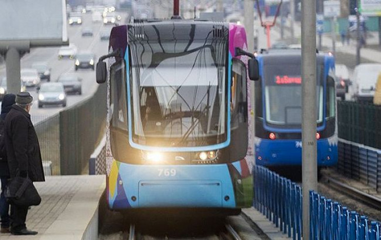 У Києві скасували рух швидкісного трамва…