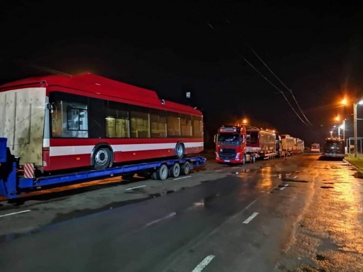 Франківськ отримав 10 нових тролейбусів…