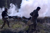Боевики бьют из тяжелого оружия: Ранены…
